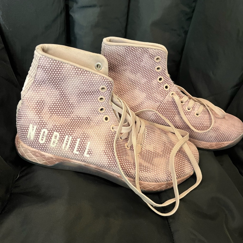 NOBULL Women's Size 9 Pink High-Top Weight Training Sneakers